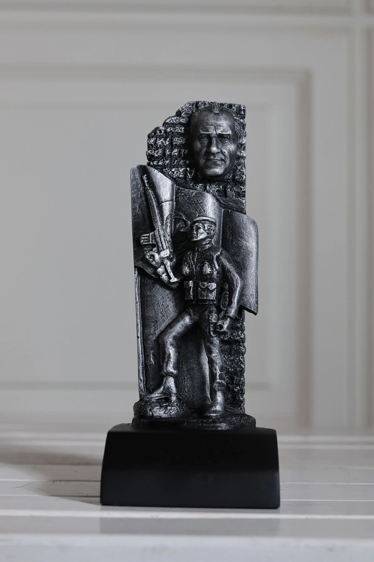 Türk Askeri ve Atatürk Biblo Gümüş