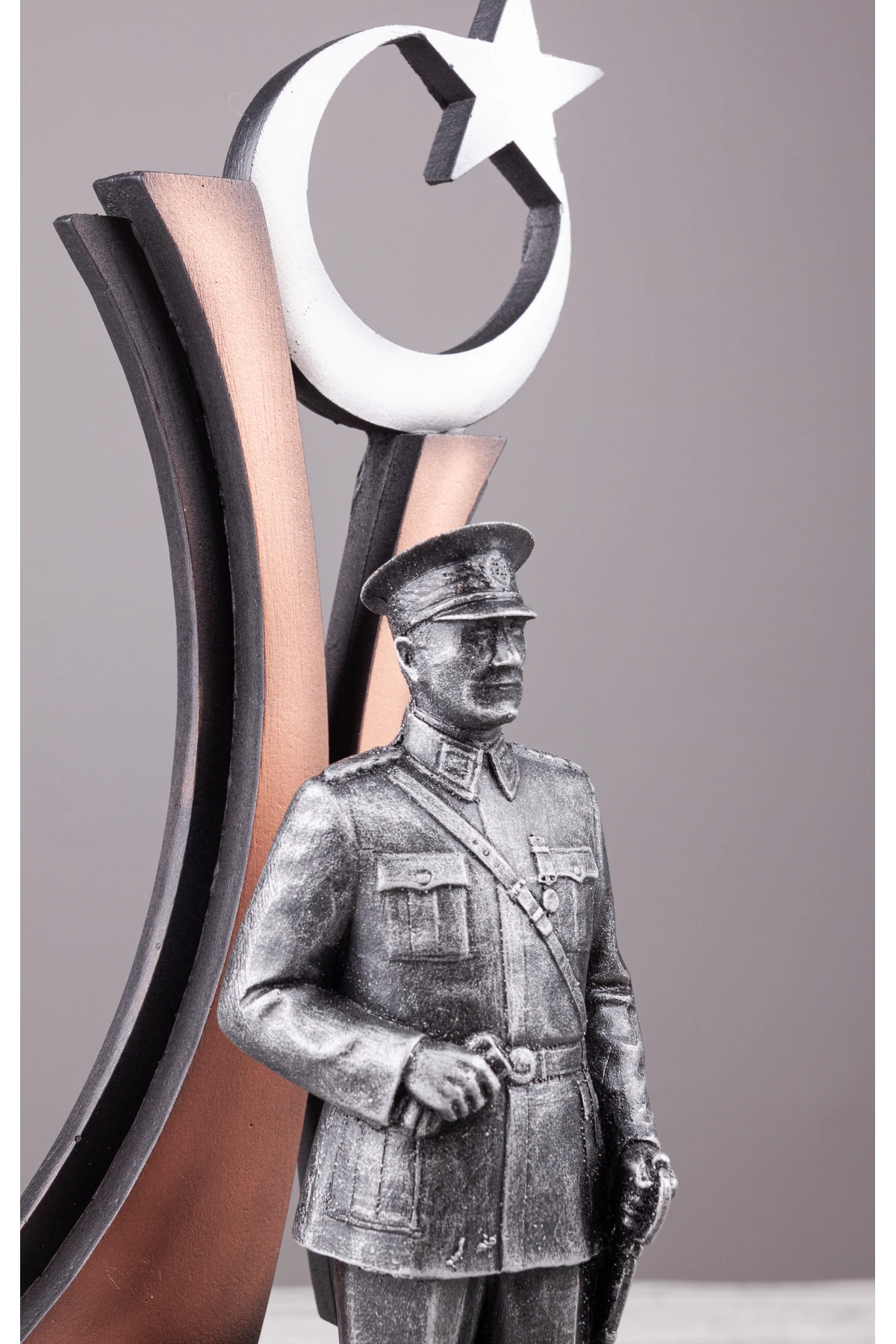 Atatürk Askeri Üniformalı büst