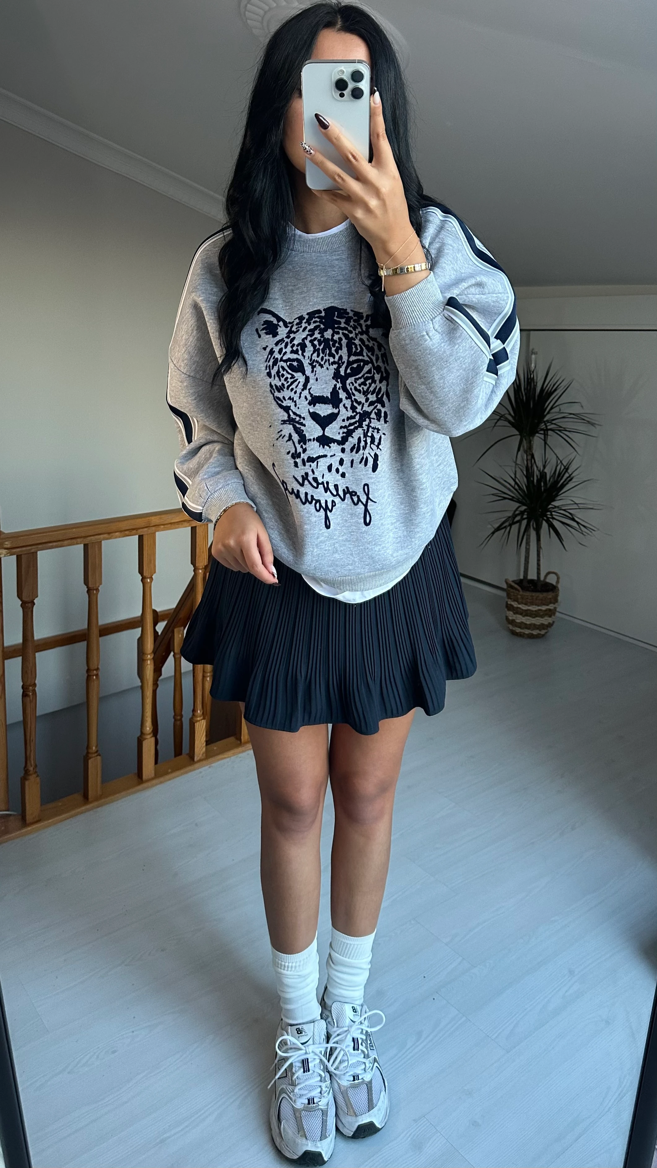 KAPLAN BASKILI T-SHIRT DETAYLI ŞARDONLU SWEATSHIRT 26KSWT01335