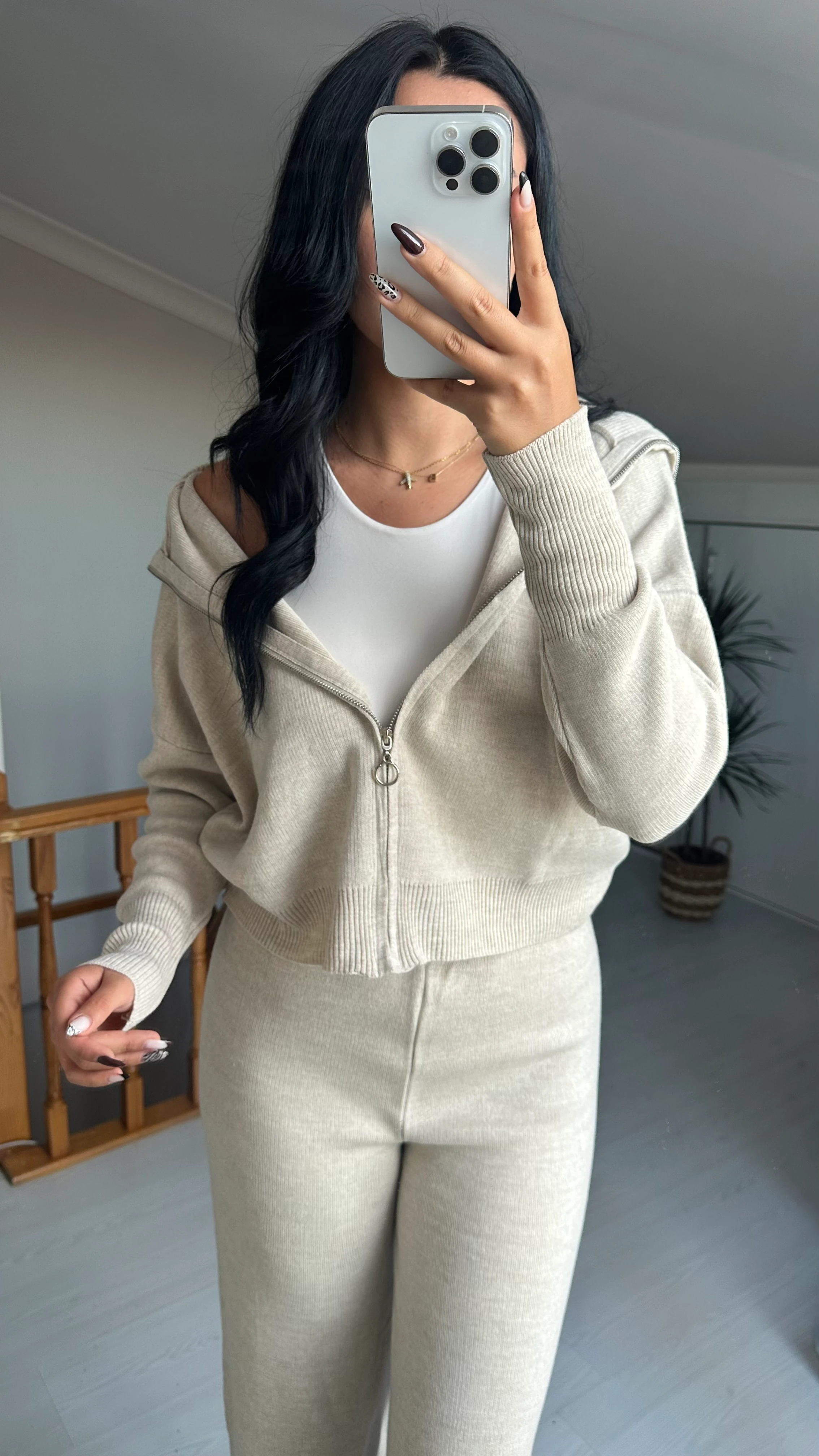 BEJ TRİKO TAKIM H7717