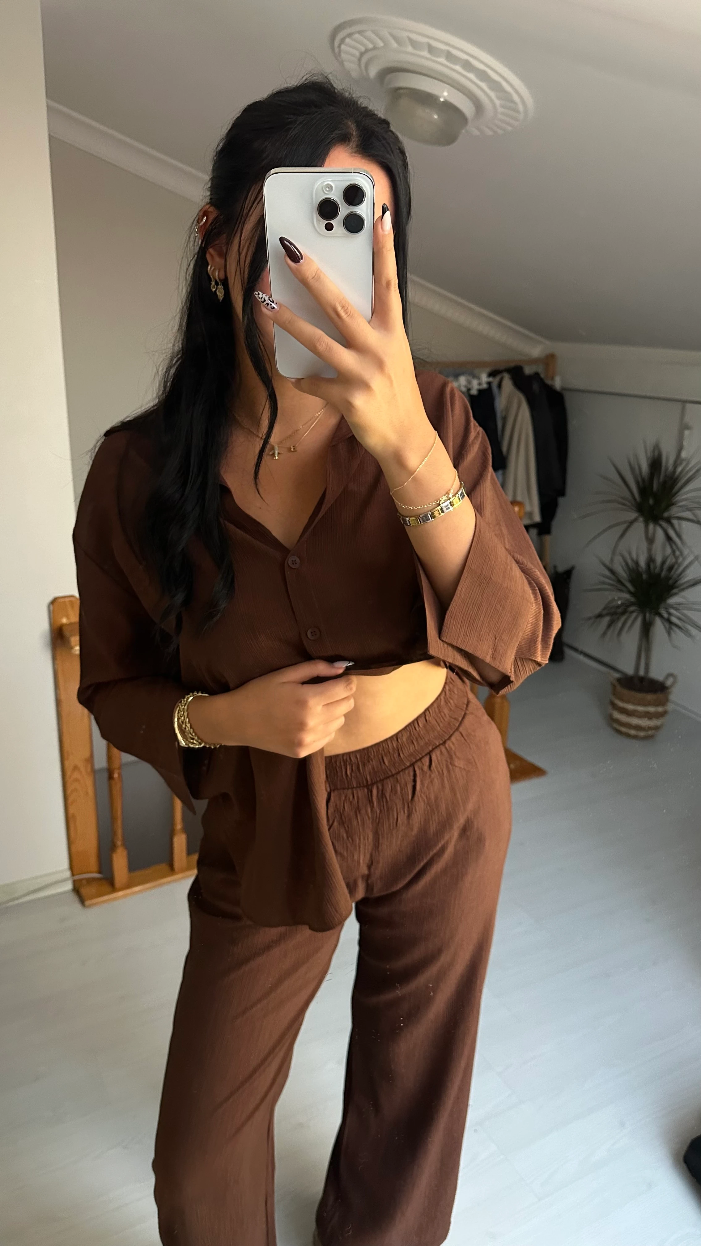 KAHVERENGİ TAKIM 24Y11693