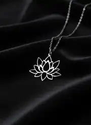 Lotus Çiçeği Kolye 2