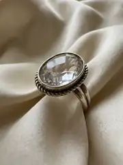 Kristal Berraklığı Burmalı Yüzük 1