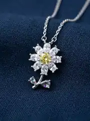 Bahar Çiçeği Kolye 3