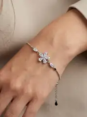 Beş Yapraklı Çiçek Bileklik 1