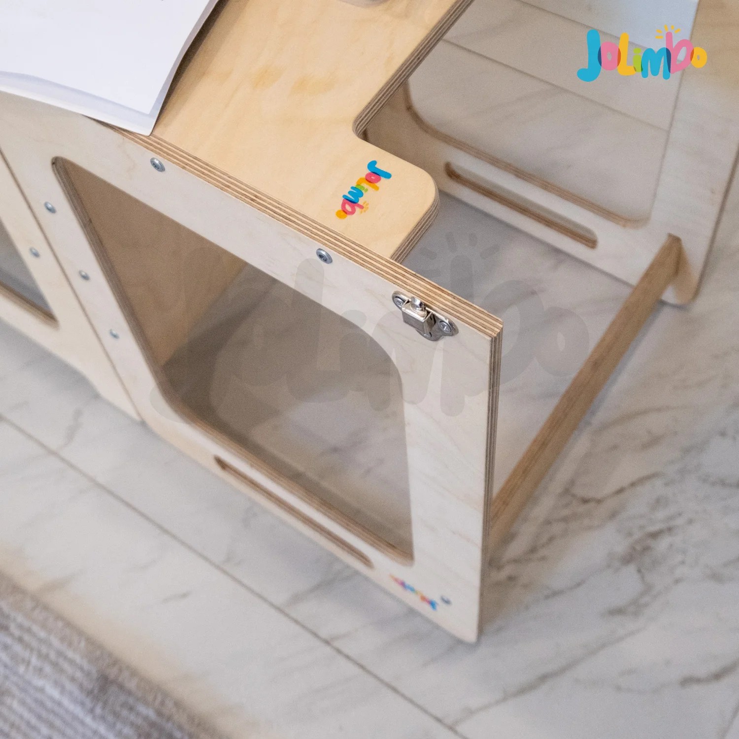 Jolimbo Mini Kule ve Masa