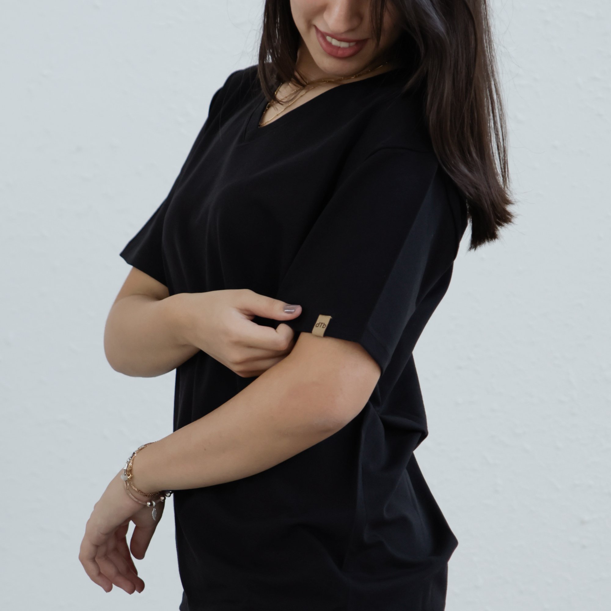 Unisex V Yaka Tişört