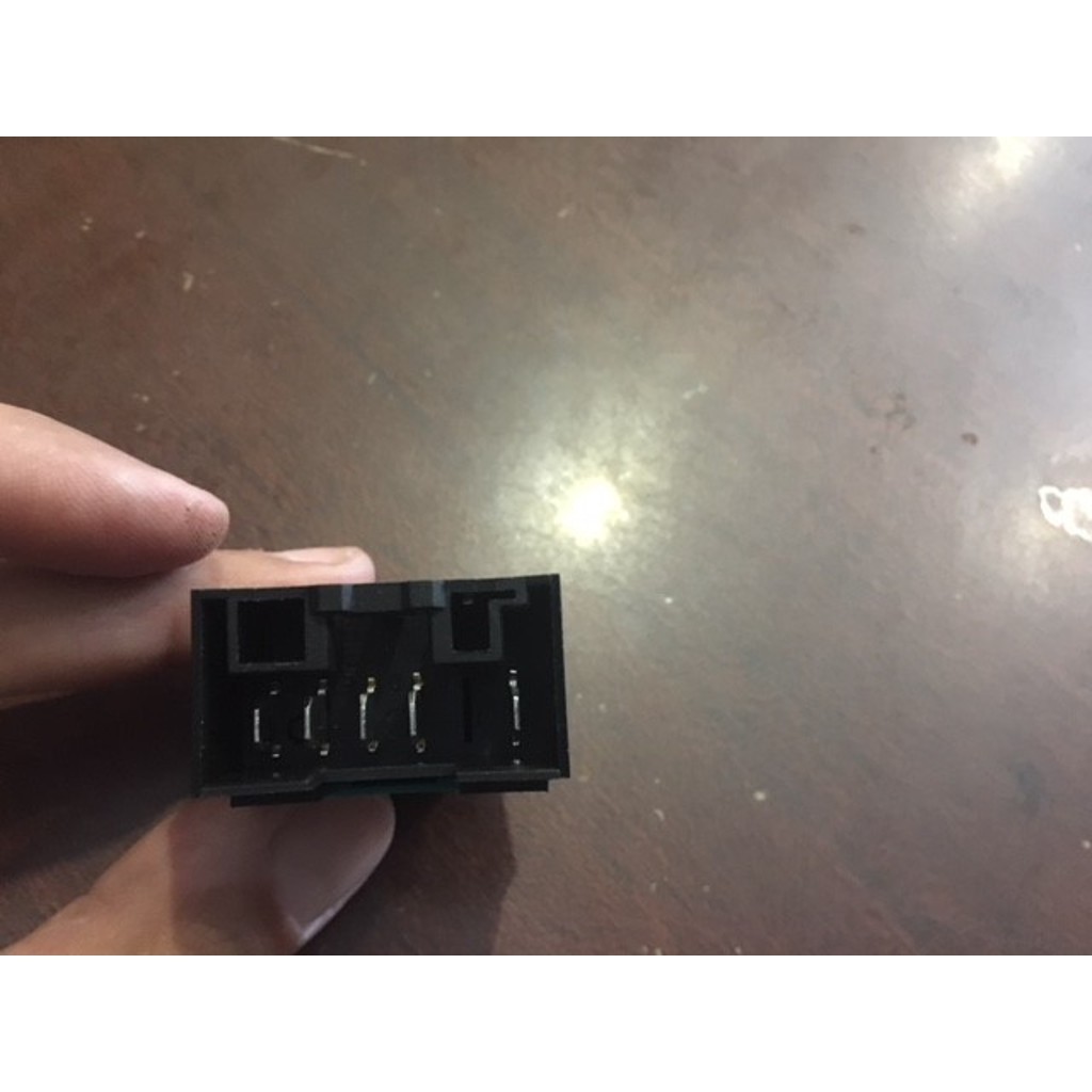 DOBLO KAPI CAM ACMA DUGMESI SOL ( DOBLO=FIAT ) SIYAH IC 735417033