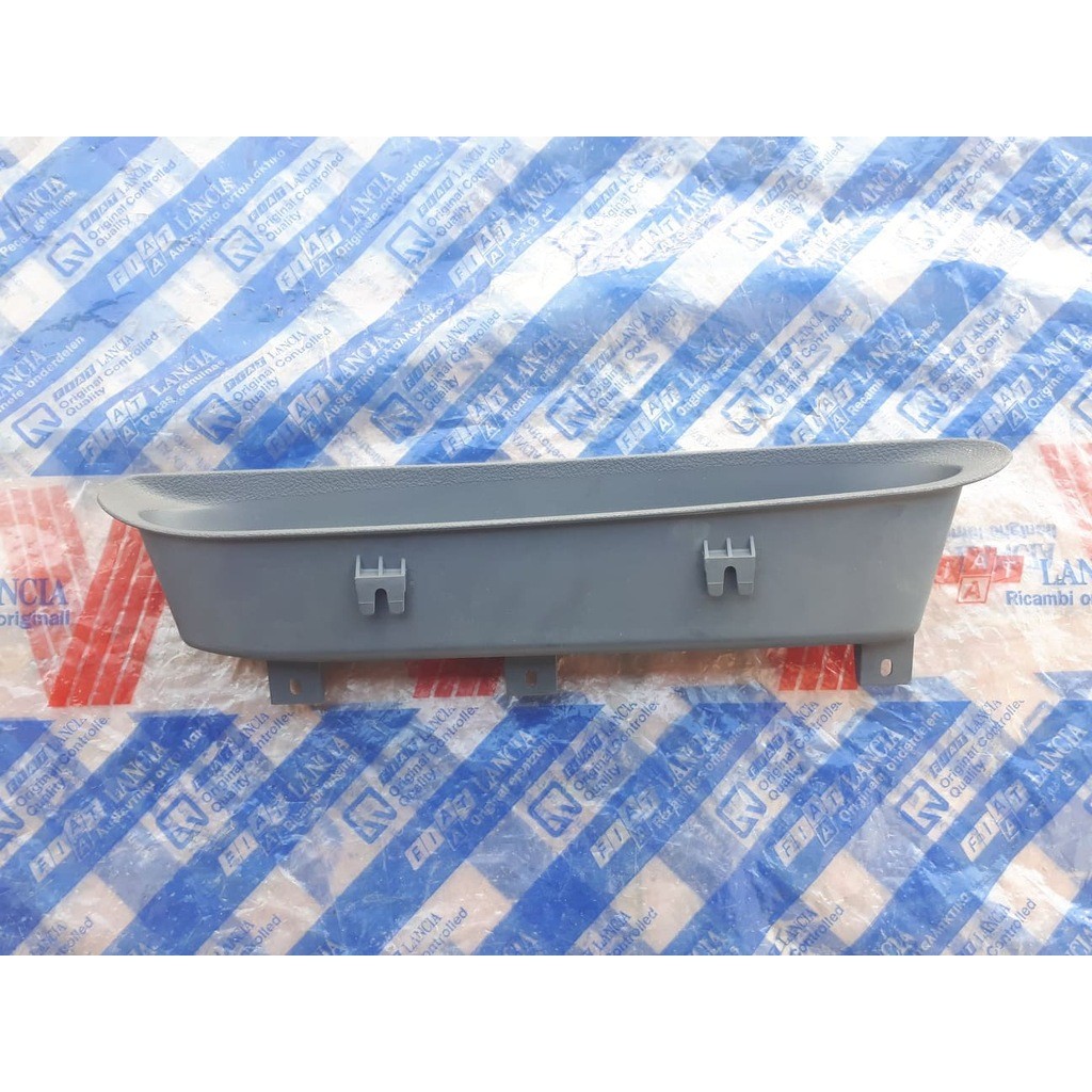 Fiat Palio Albea Siena Sol Kapı Cebi        717611633