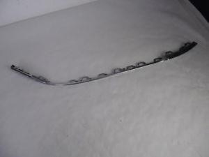 VW PASSAT ÖN TAMPON SAĞ SÜS ÇITASI NİKELAJLI 3G0853254C