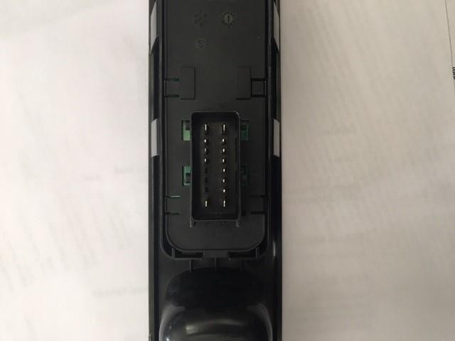 PEUGEOT 207+C3+PİCASSO KAPI CAM ACMA DÜĞME SOL (İKİLİ)   6554.QC