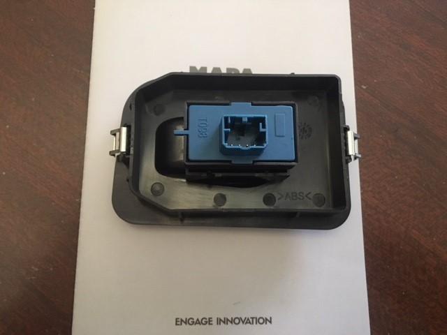 CAM AÇMA DÜĞMESİ PEUGEOT CİTROEN BİPPER  NEMO ÖN SAG - 6490.H0