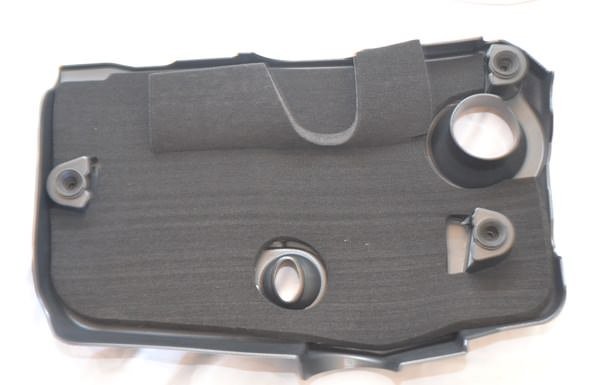 Renault Megane 2  (1.5 Dci ) Motor Üst Koruma Kapağı 8200365952