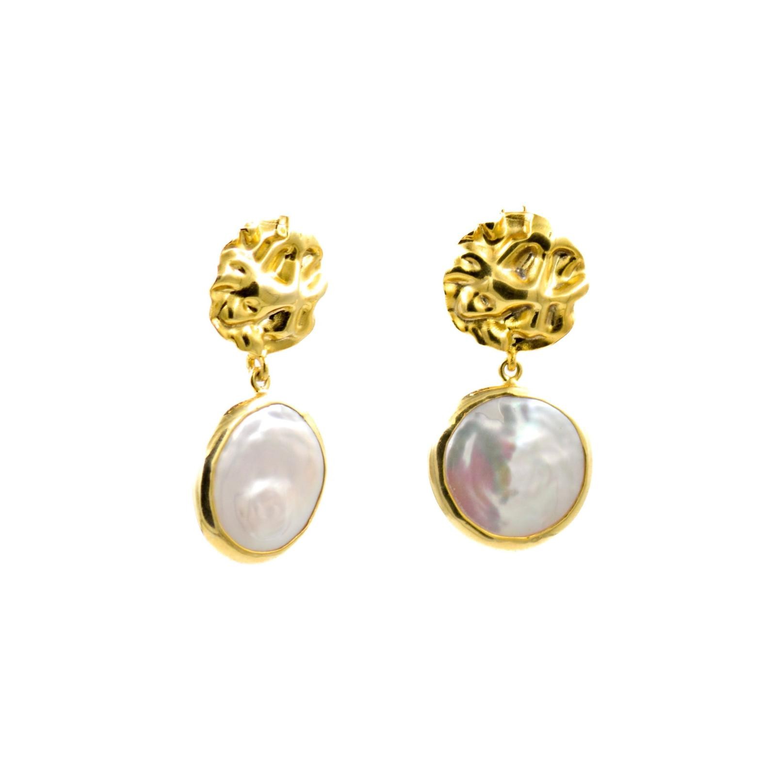 The Pearl Nest Earring