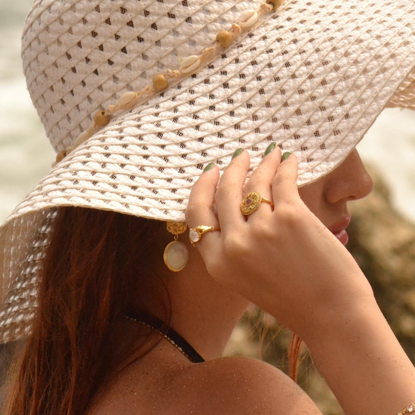 The Pearl Nest Earring