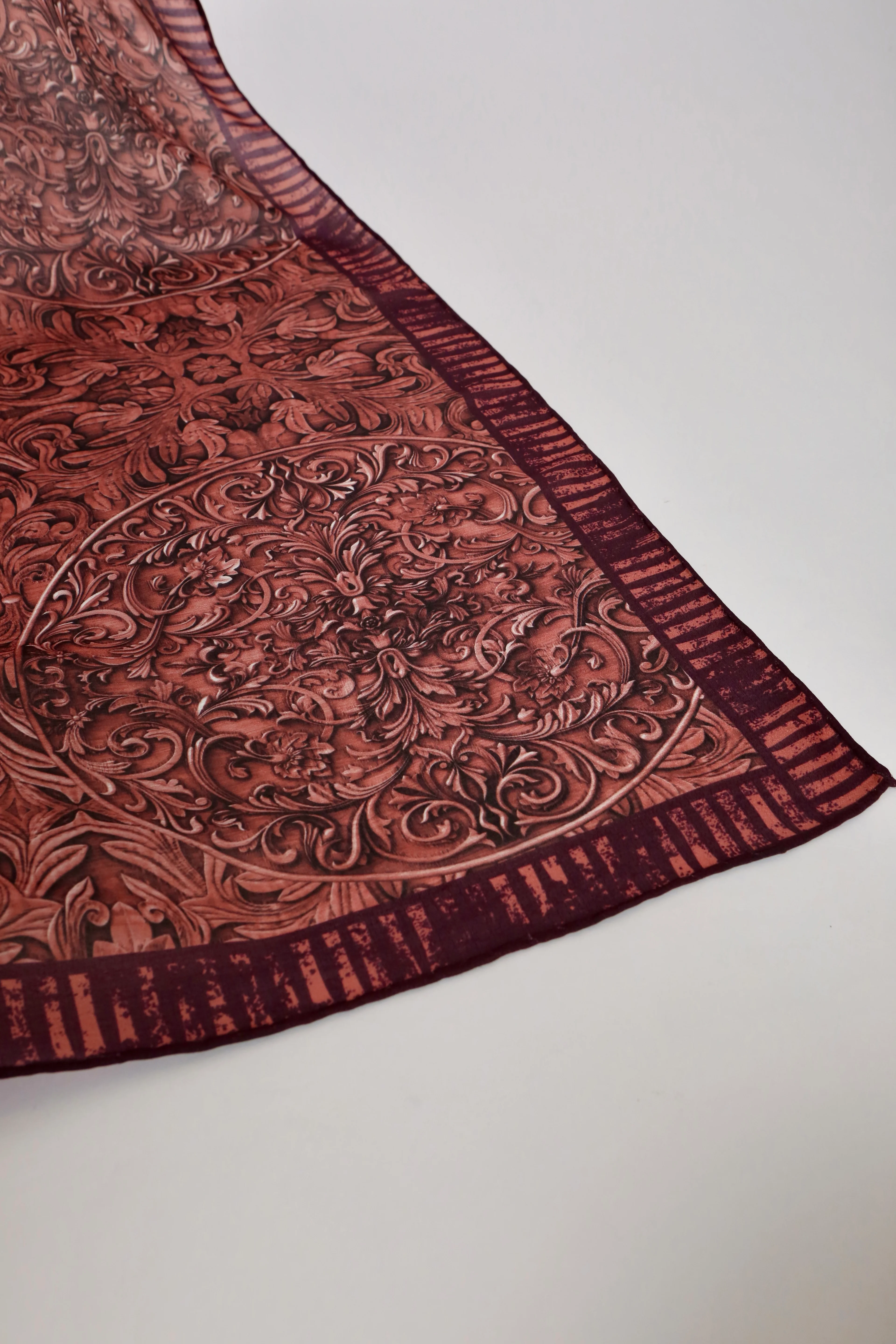 İMPERİAL DESEN RİBANA ŞAL