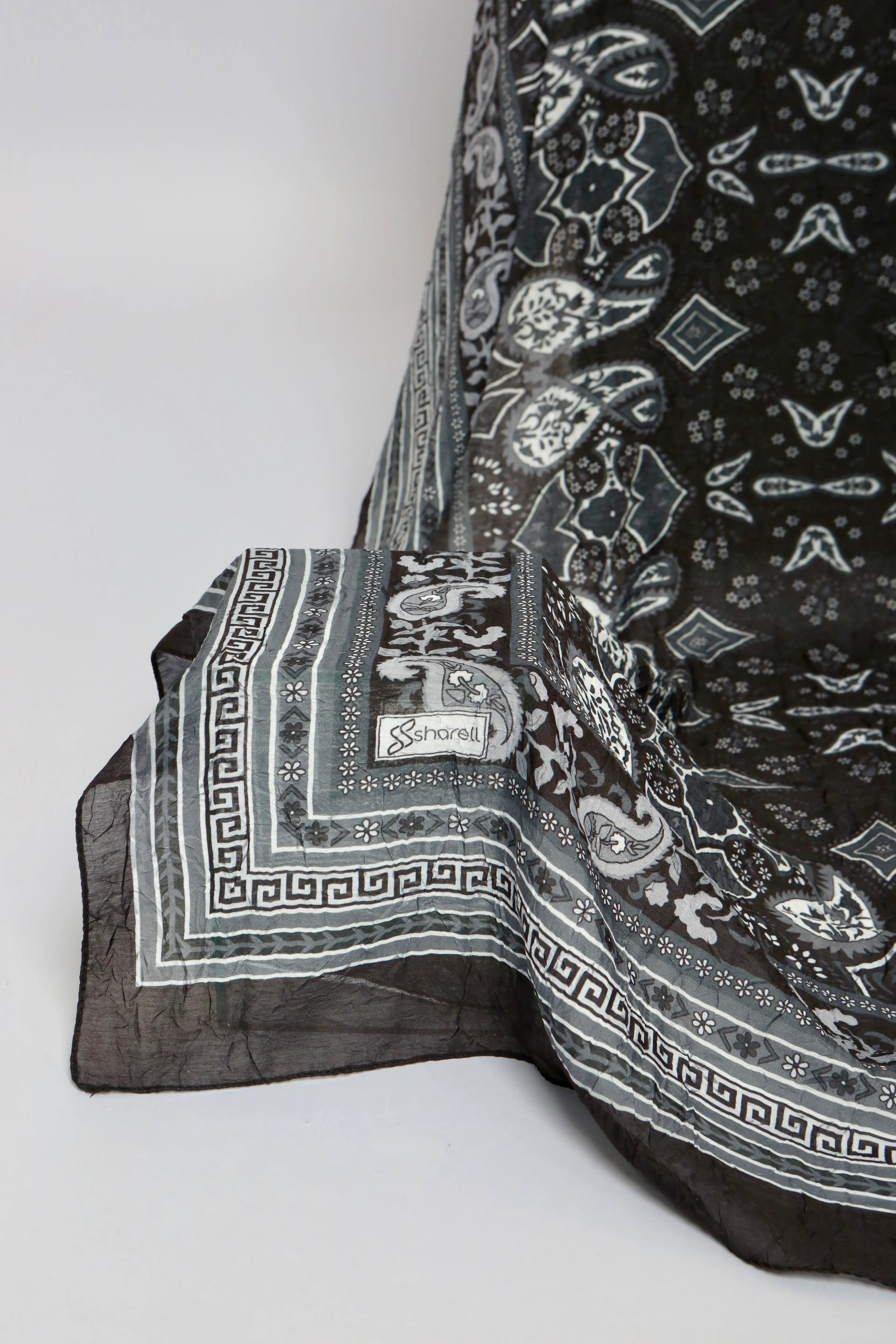 BAMBU KRAŞ ŞAL SİYAH KOLEKSİYONU