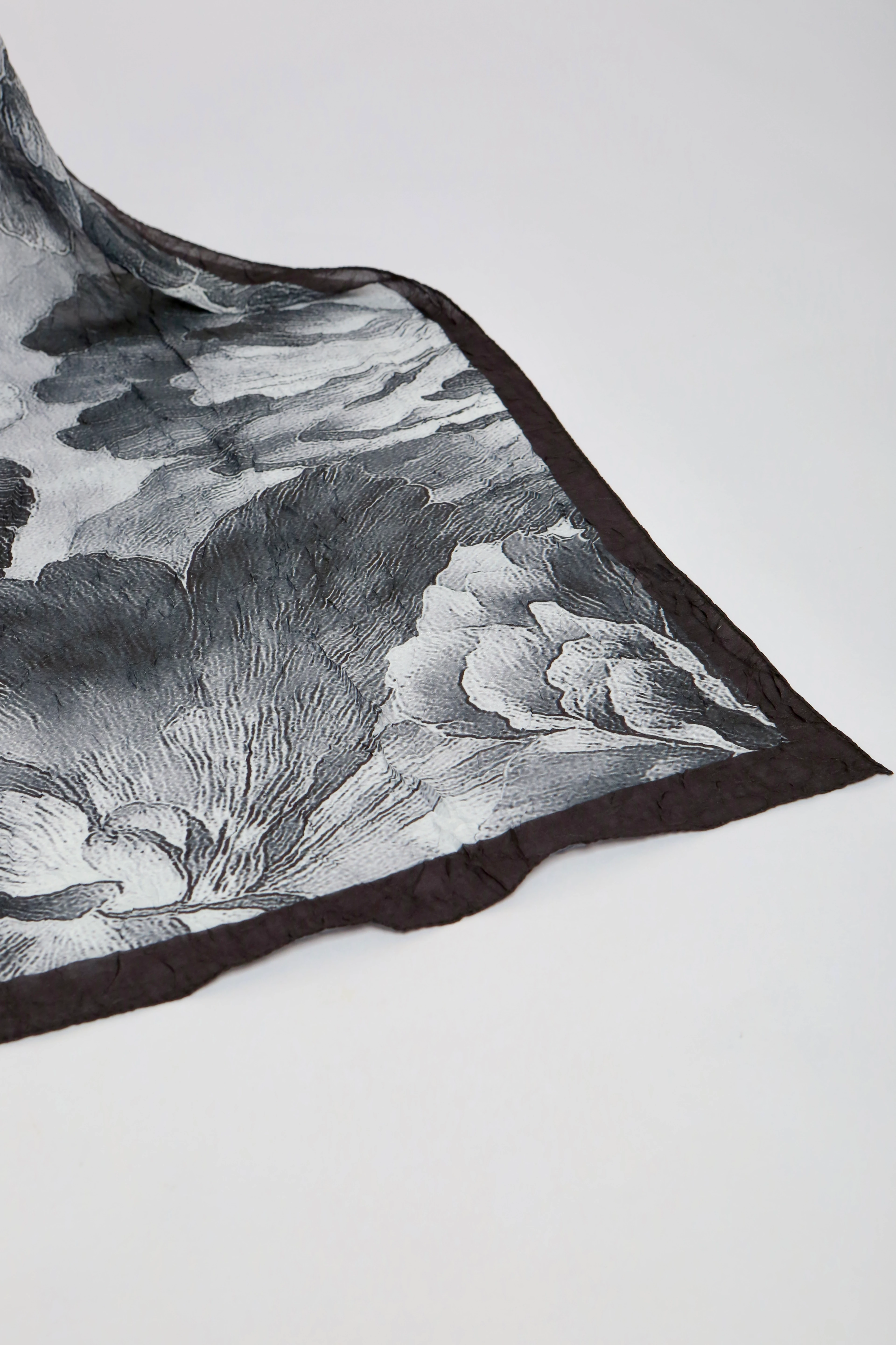 BAMBU KRAŞ ŞAL SİYAH KOLEKSİYONU