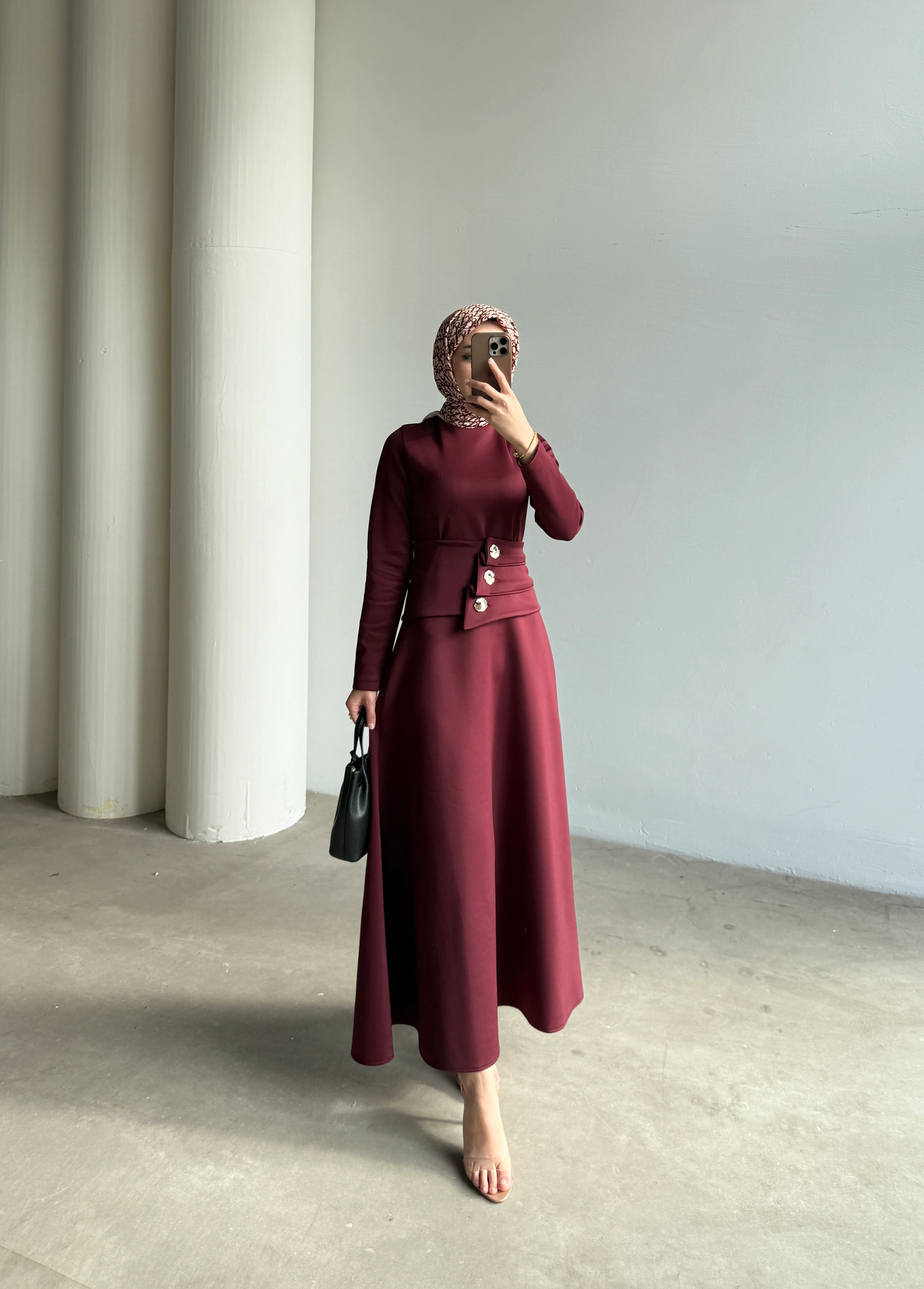 Taira Elbise  - Bordo