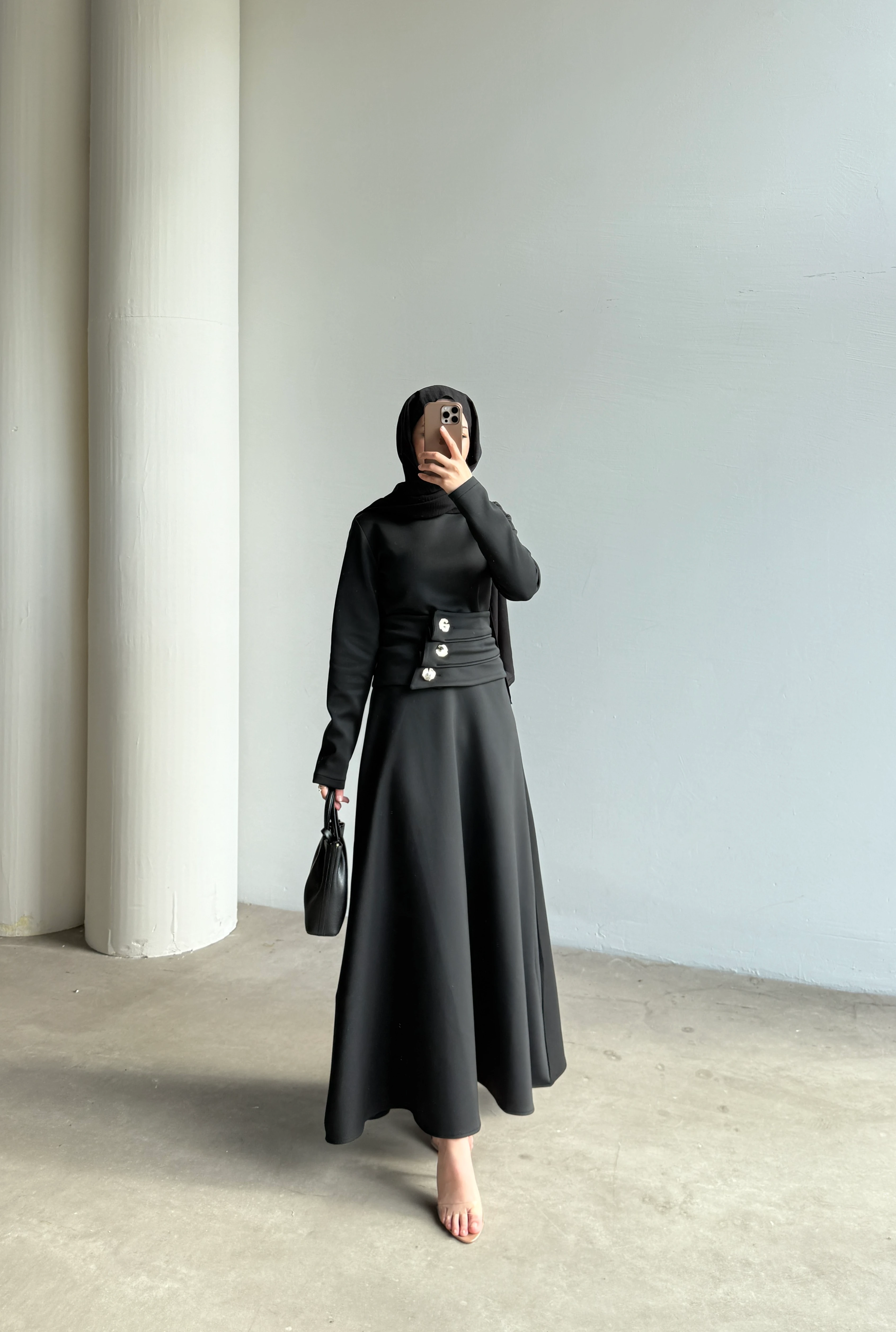 Taira Elbise  - Siyah