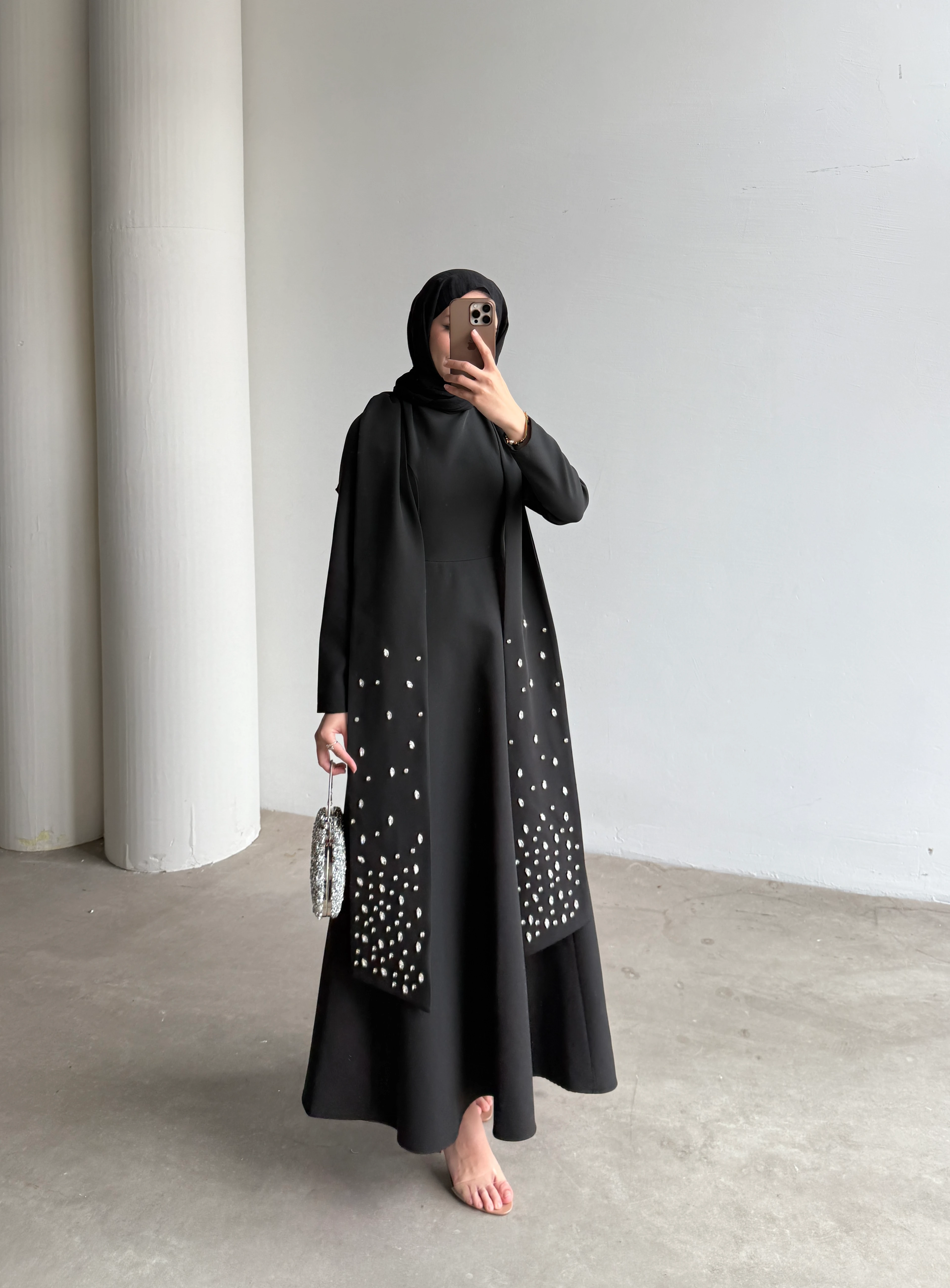 Amira Elbise  - Siyah