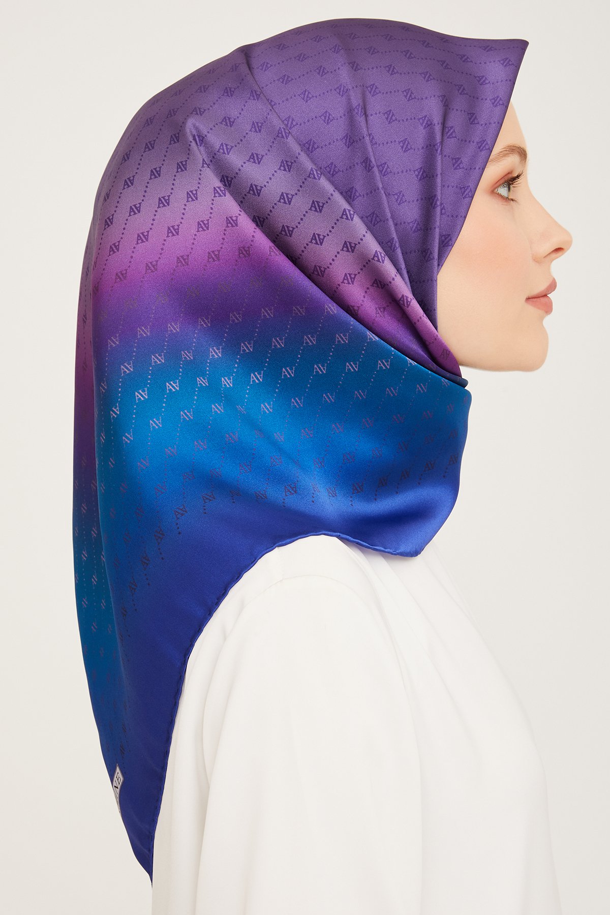 Armine Nostalji Serisi Twill İpek Eşarp 9003D-09