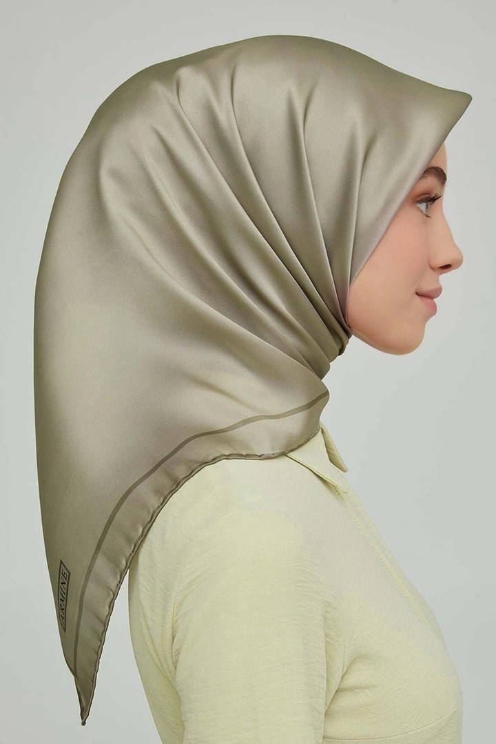 Armine Yeni Nostalji Serisi Twill İpek Eşarp 8668D-08