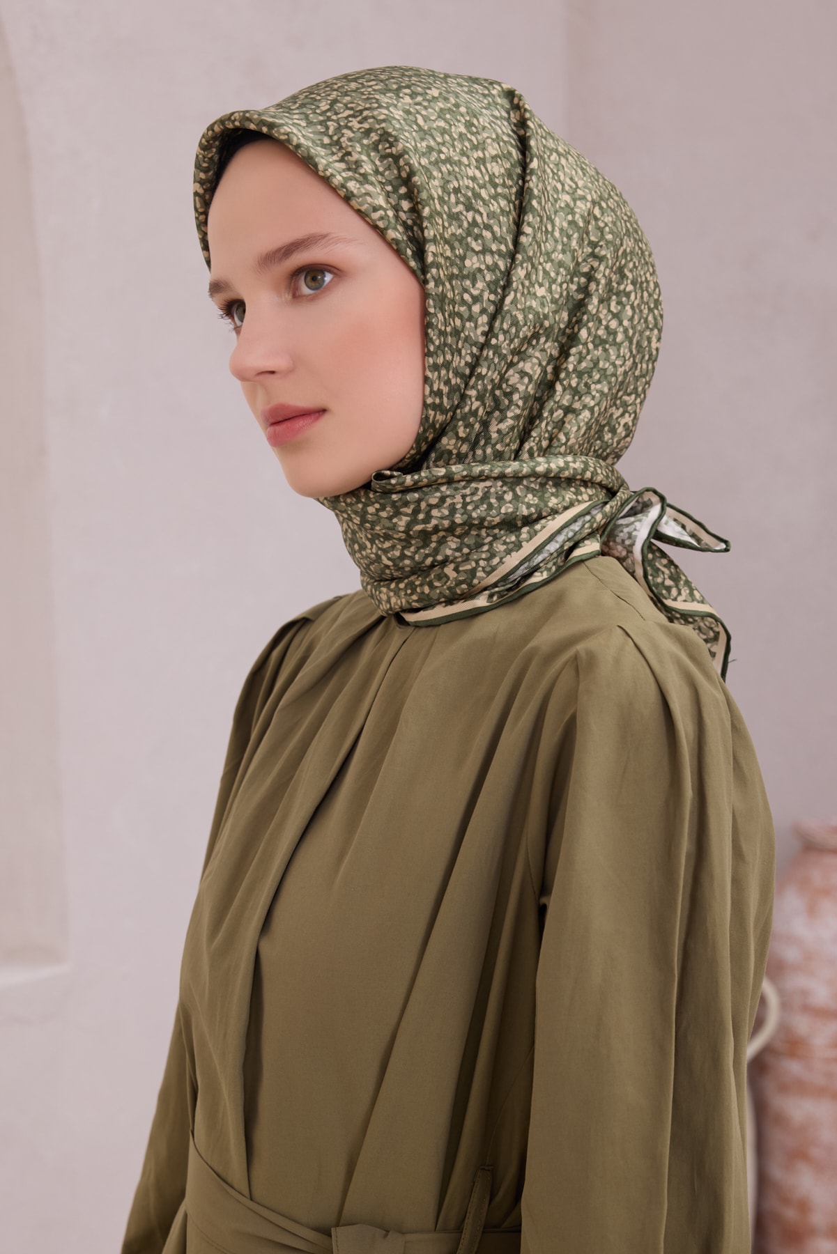 Belli Twill İpek Eşarp 4208D - 06-Çay Yeşili