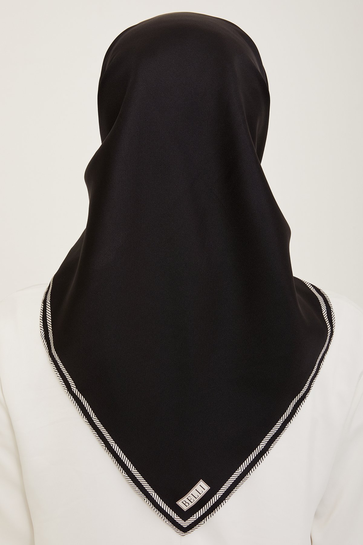 Belli Twill İpek Eşarp 4009D - Siyah-11