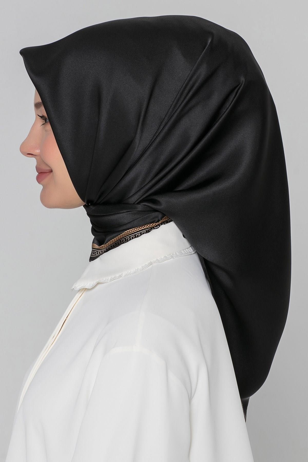 Armine Nostalji Serisi İpek Twill Eşarp 8432D-31