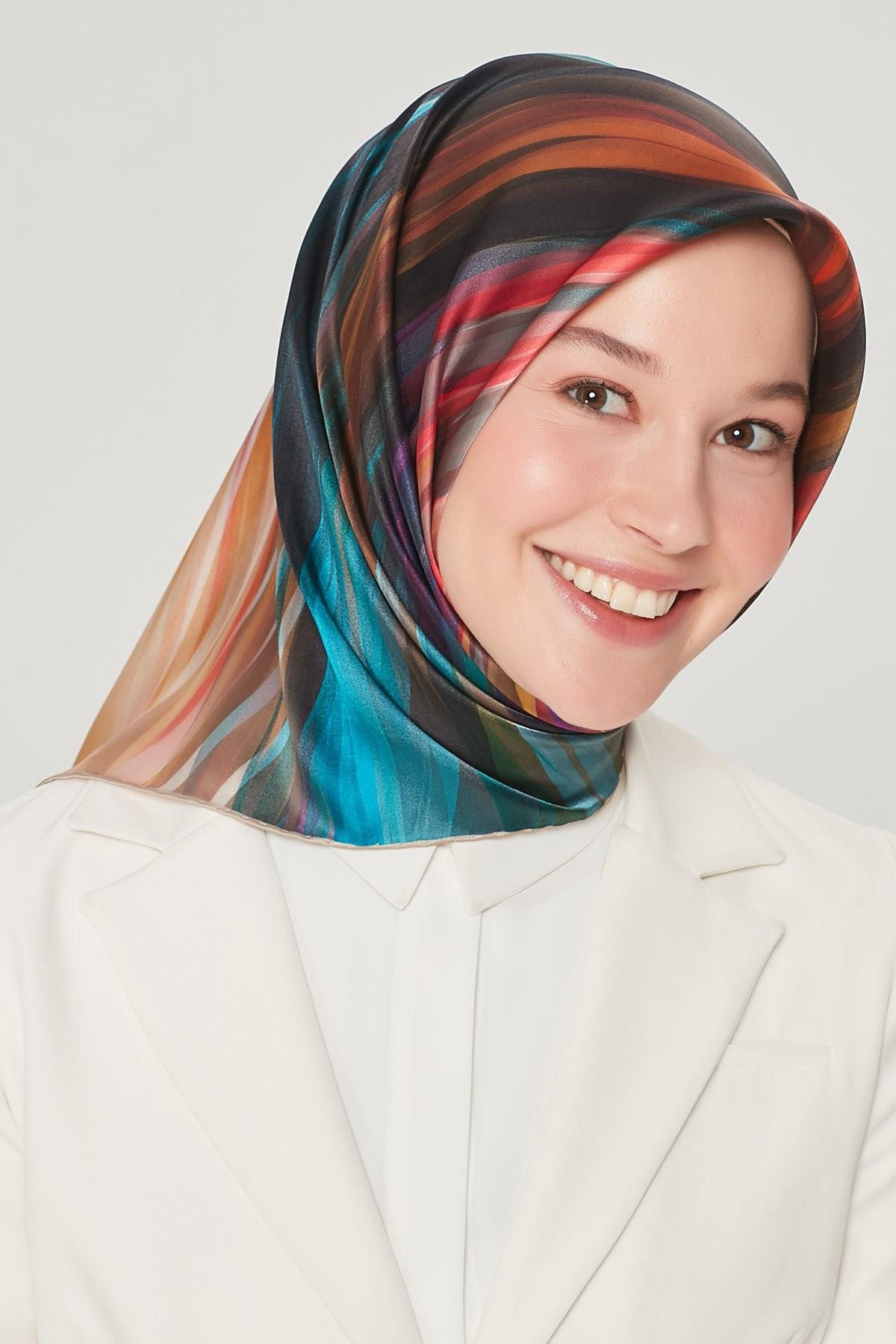 Armine Nostalji Serisi Sura İpek Eşarp 8508DS-31
