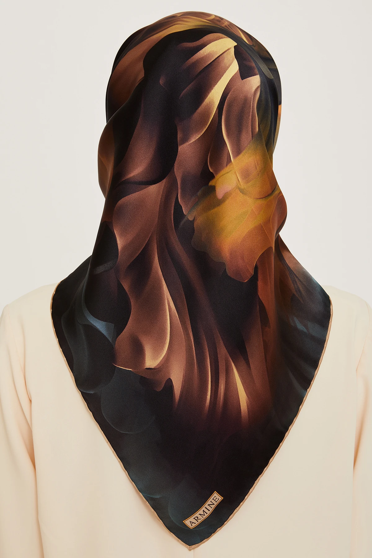 Armine Nostalji Serisi Sura İpek Eşarp 9244DS-01 - 34-Taba-Kahve