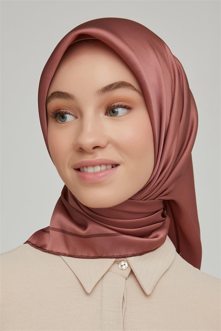 Armine Nostalji Serisi Twill İpek Eşarp 8668D-07
