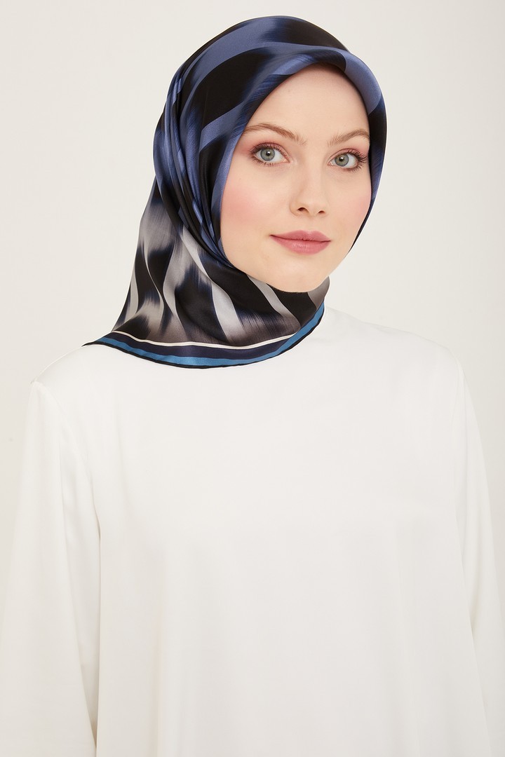 Armine Nostalji Serisi Twill İpek Eşarp 9155D-51