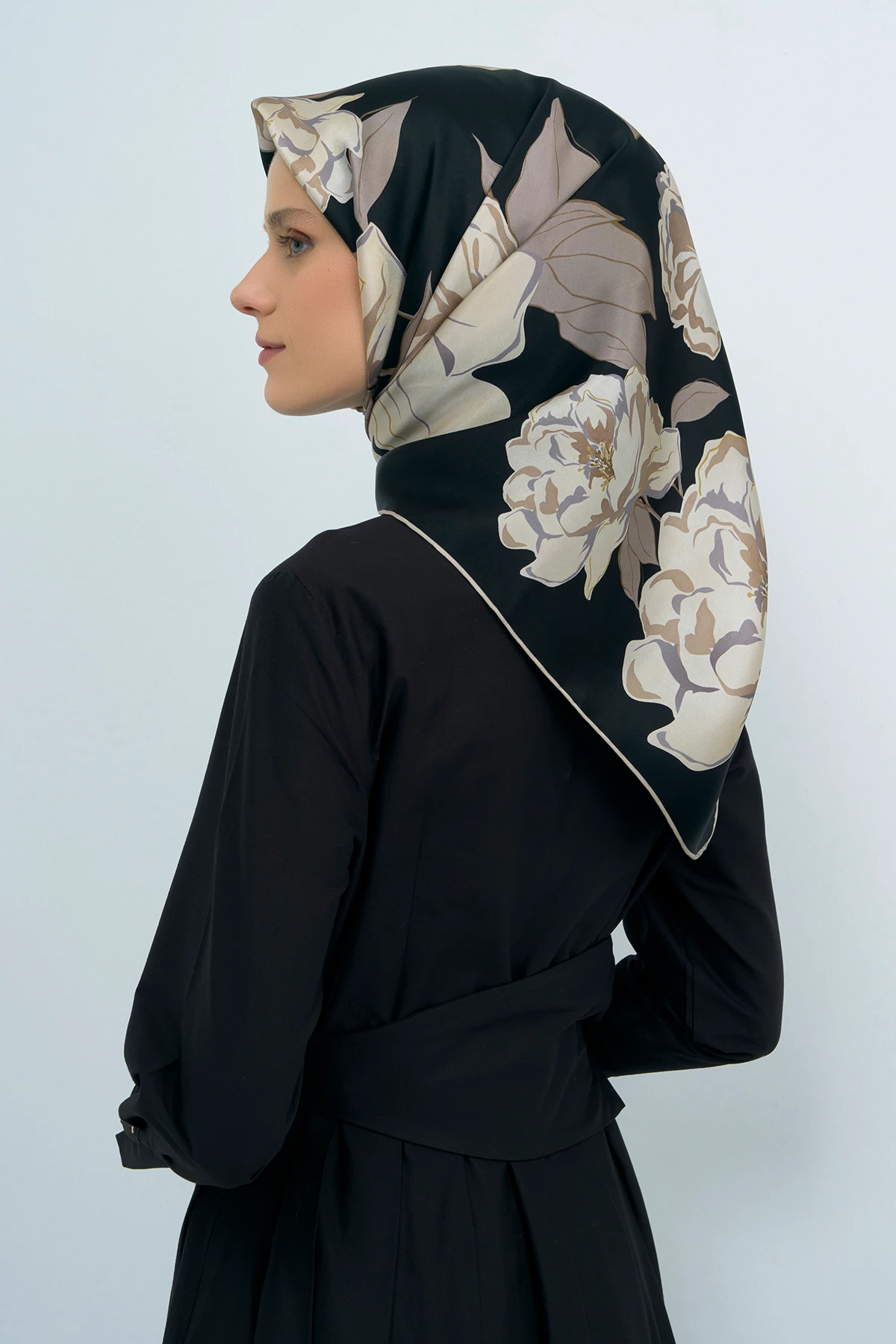 Armine Sura İpek Eşarp 9509DS