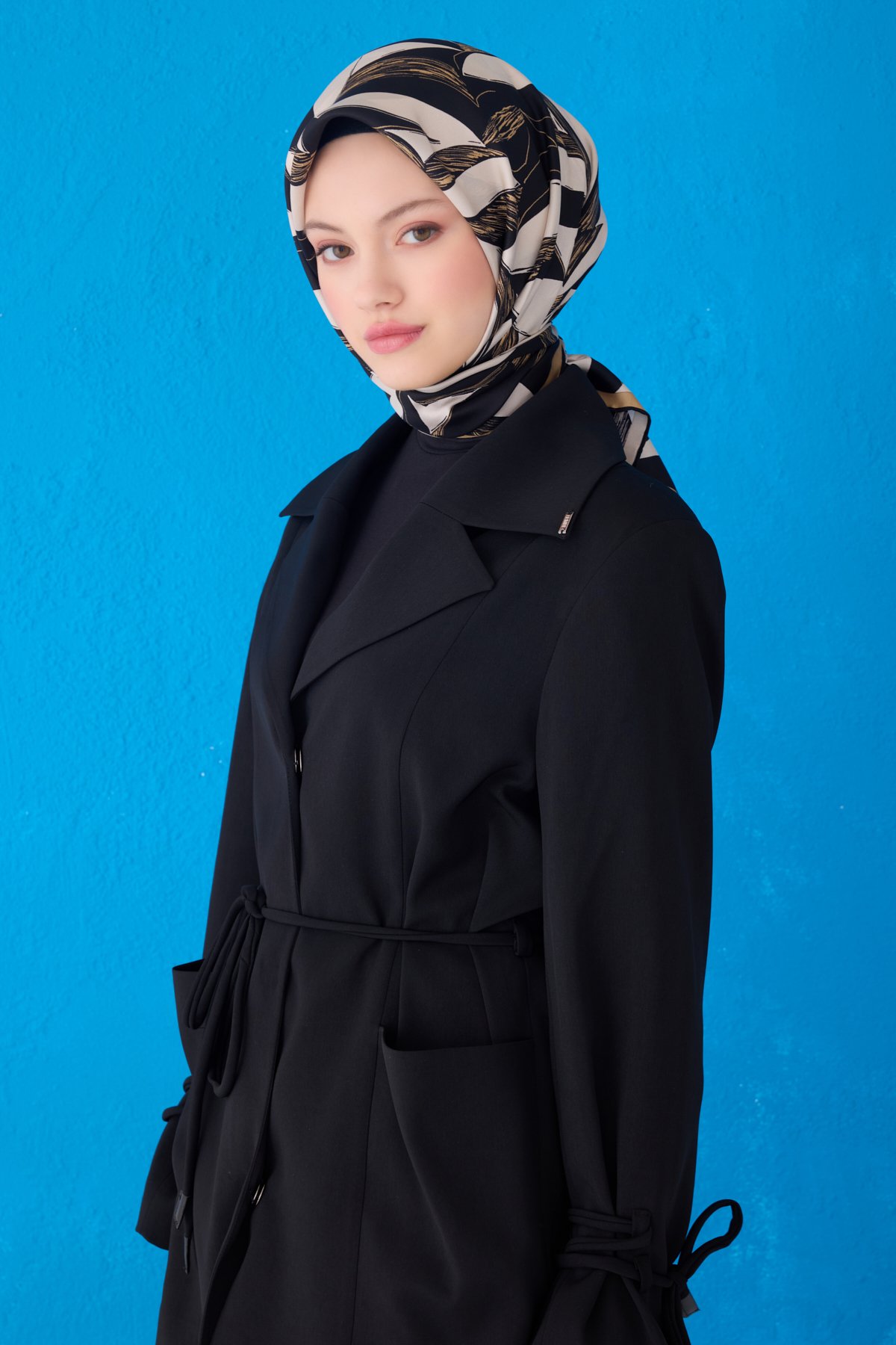 Belli Twill İpek Eşarp 4123D - Siyah - Krem