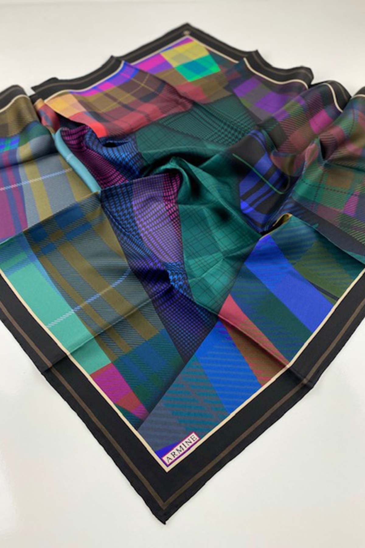 Armine İpek Eşarp Nostalji Twill 8819D-04