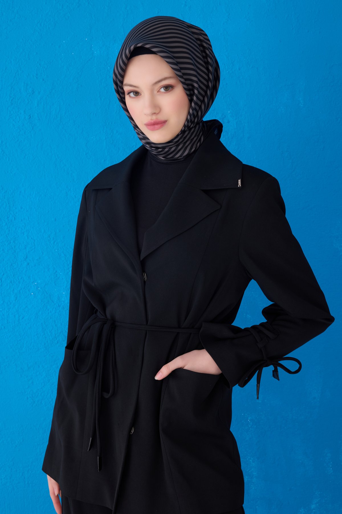 Belli Twill İpek Eşarp 4115D - Siyah-