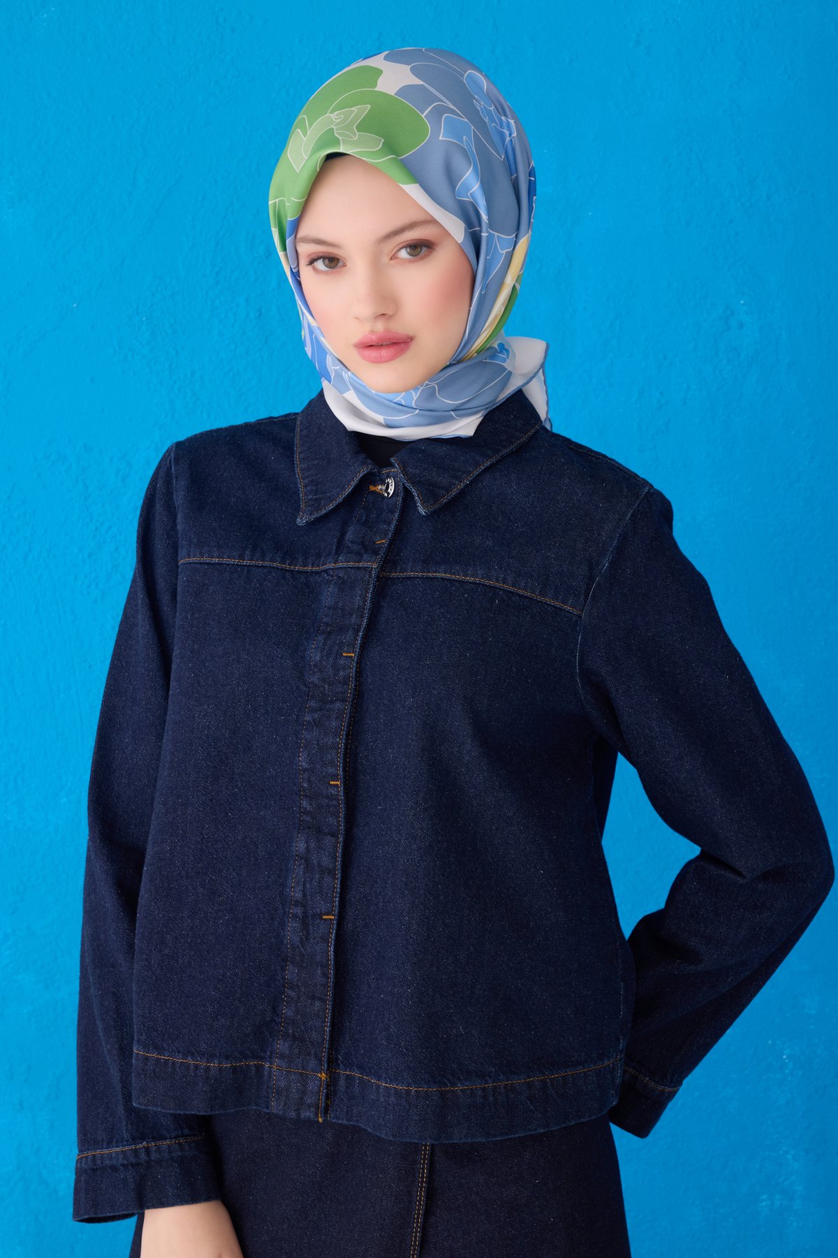 Belli Twill İpek Eşarp 4127D