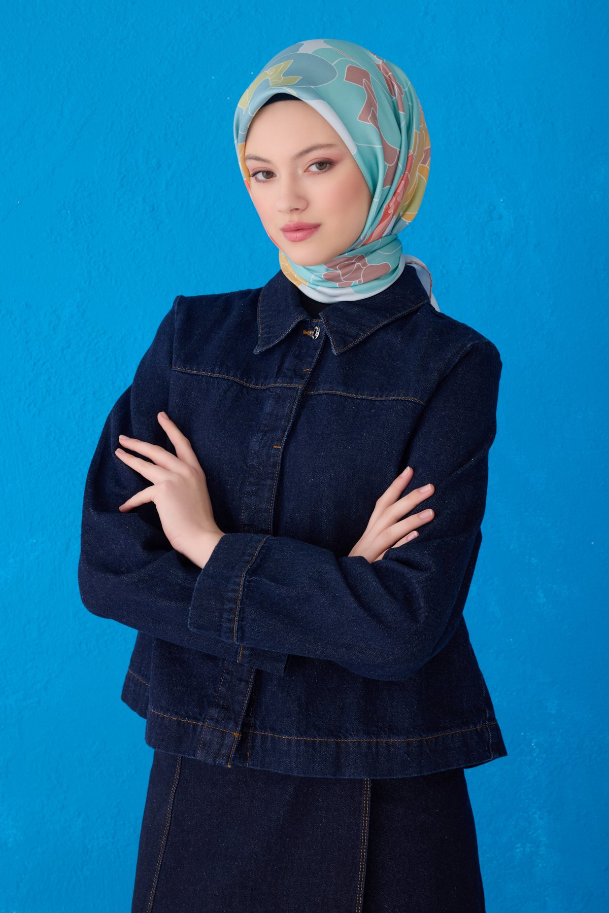 Belli Twill İpek Eşarp 4127D - TURKUAZ-ÇOK RENKLİ