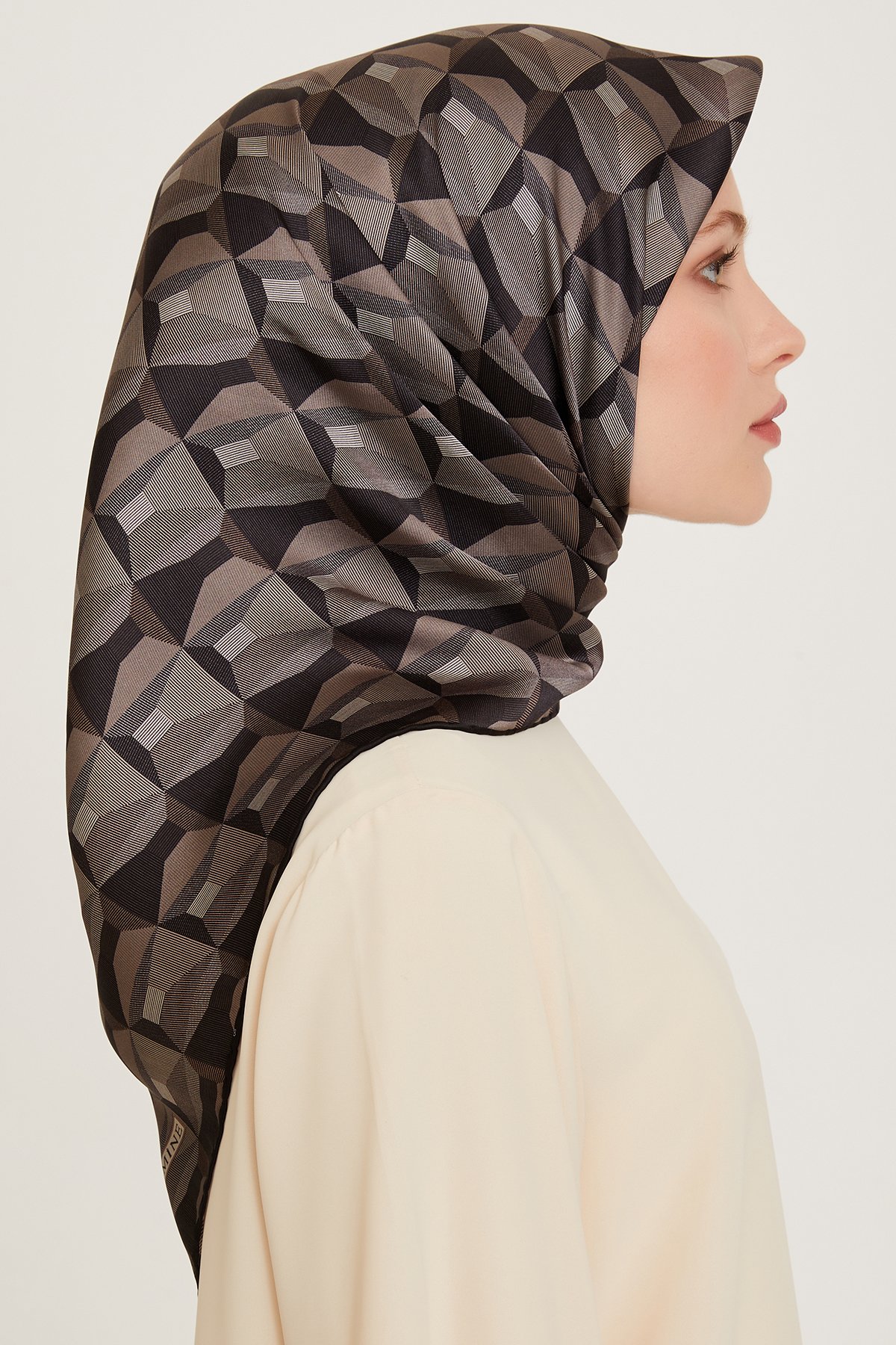 Armine İpek Twill Eşarp 9204D-83