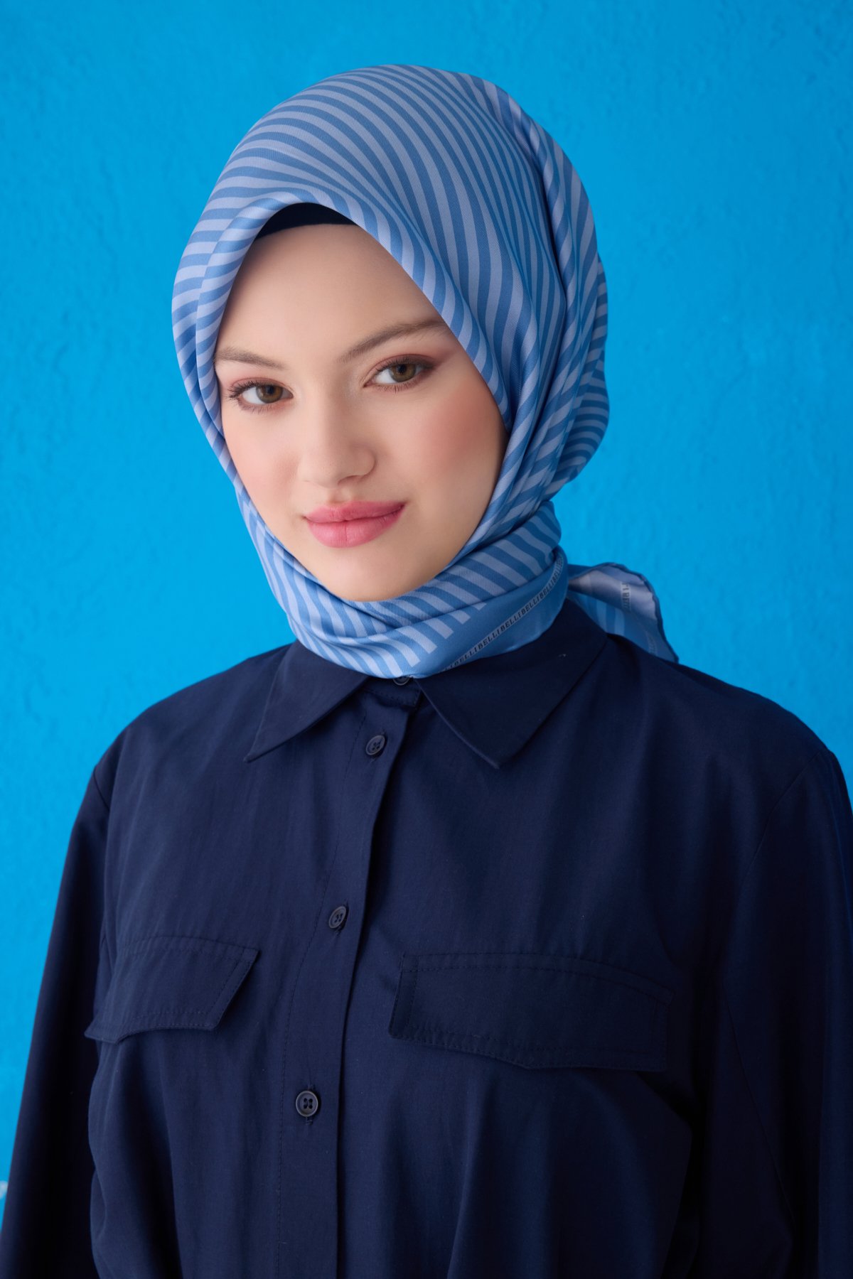 Belli Twill İpek Eşarp 4115D