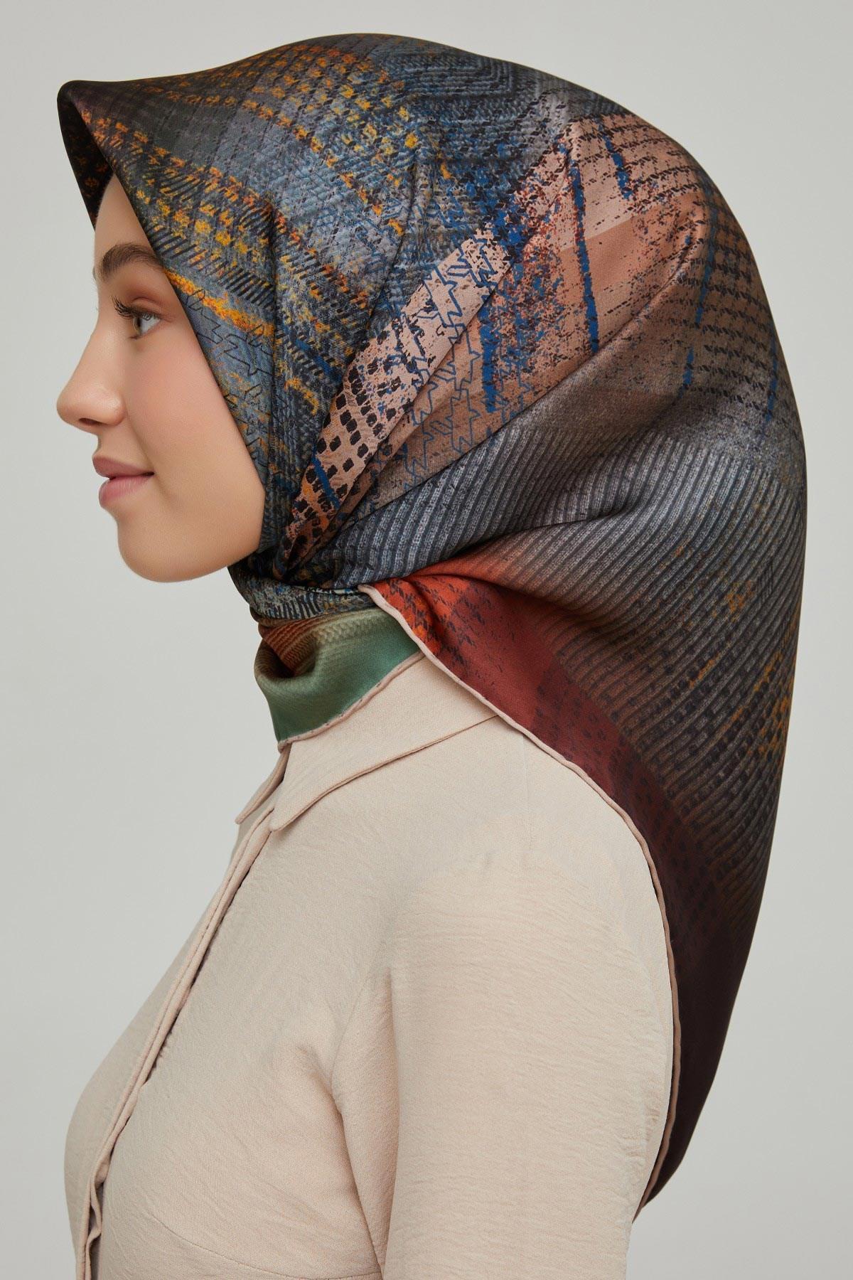 Armine Nostalji Serisi Twill İpek Eşarp 8602D-04 - Acı Kahve-Haki