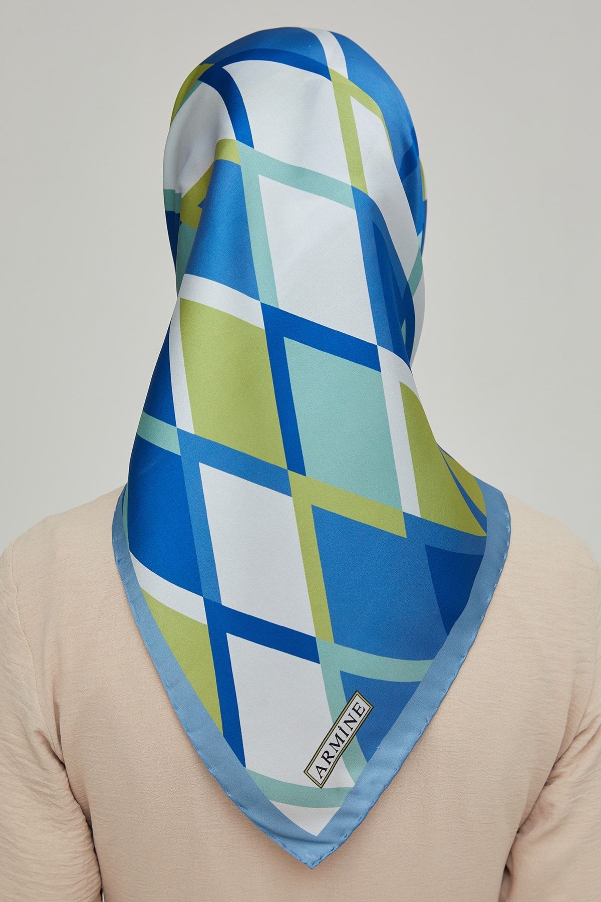 Armine Nostalji Serisi Twill İpek Eşarp 8664D-02