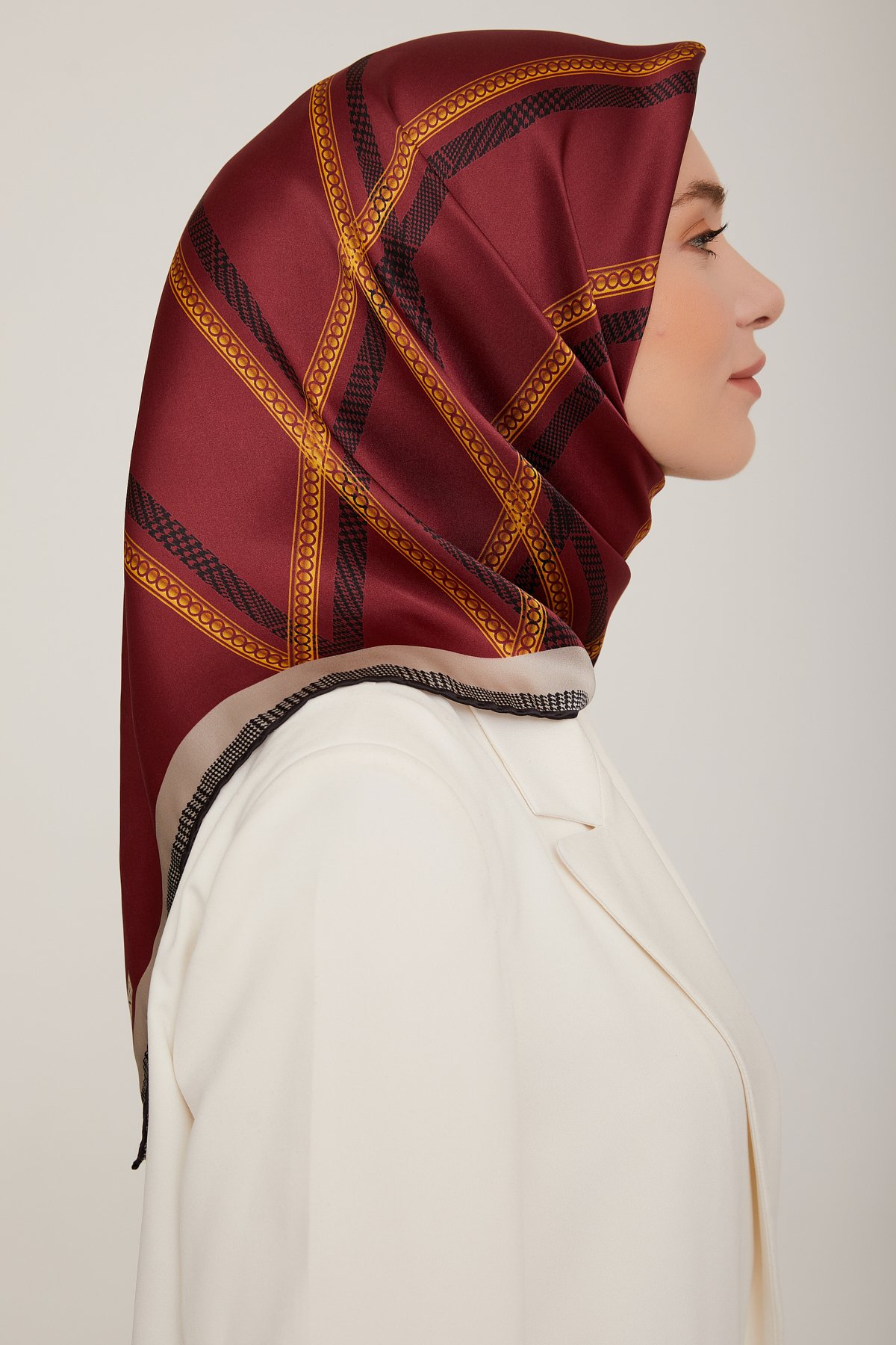 Armine İpek Eşarp Nostalji Sura 8833DS - Bordo-