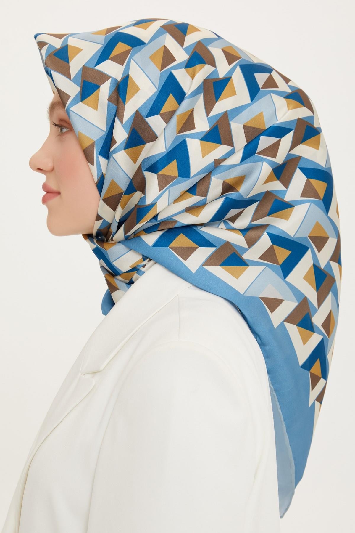 Armine Nostalji Serisi İpek Twill Eşarp 8720D-36