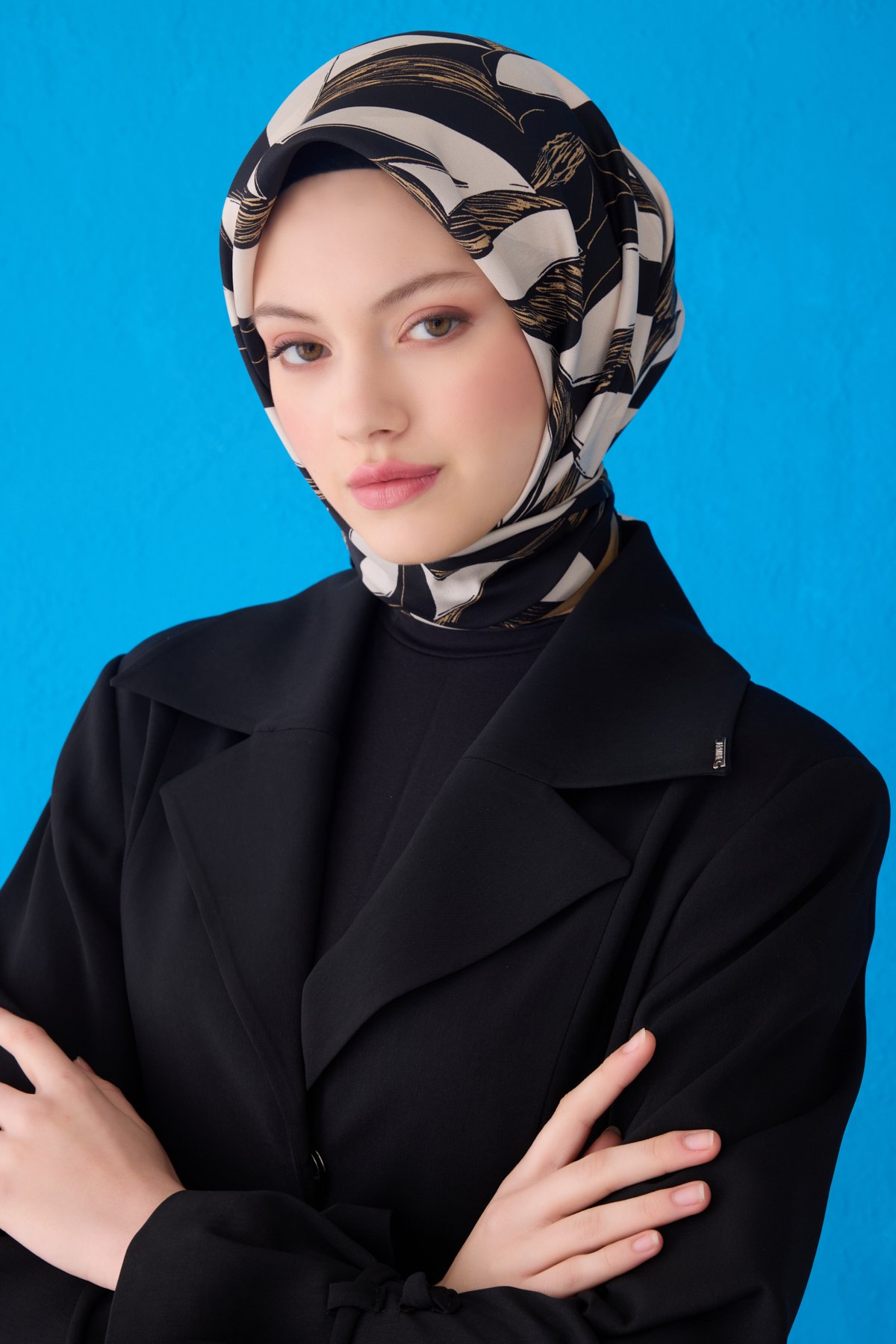 Belli Twill İpek Eşarp 4123D - Siyah - Krem