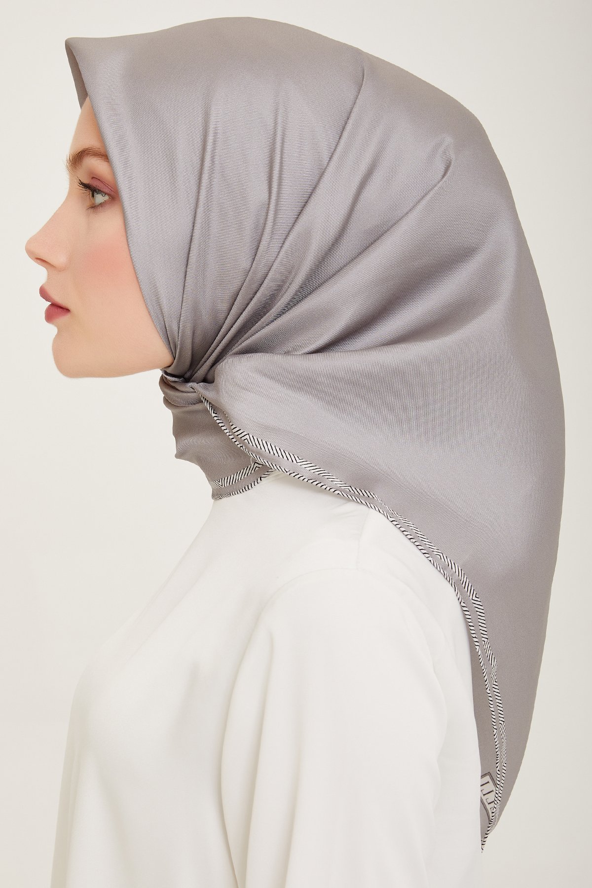 Belli Twill İpek Eşarp 4009D - Gri-50