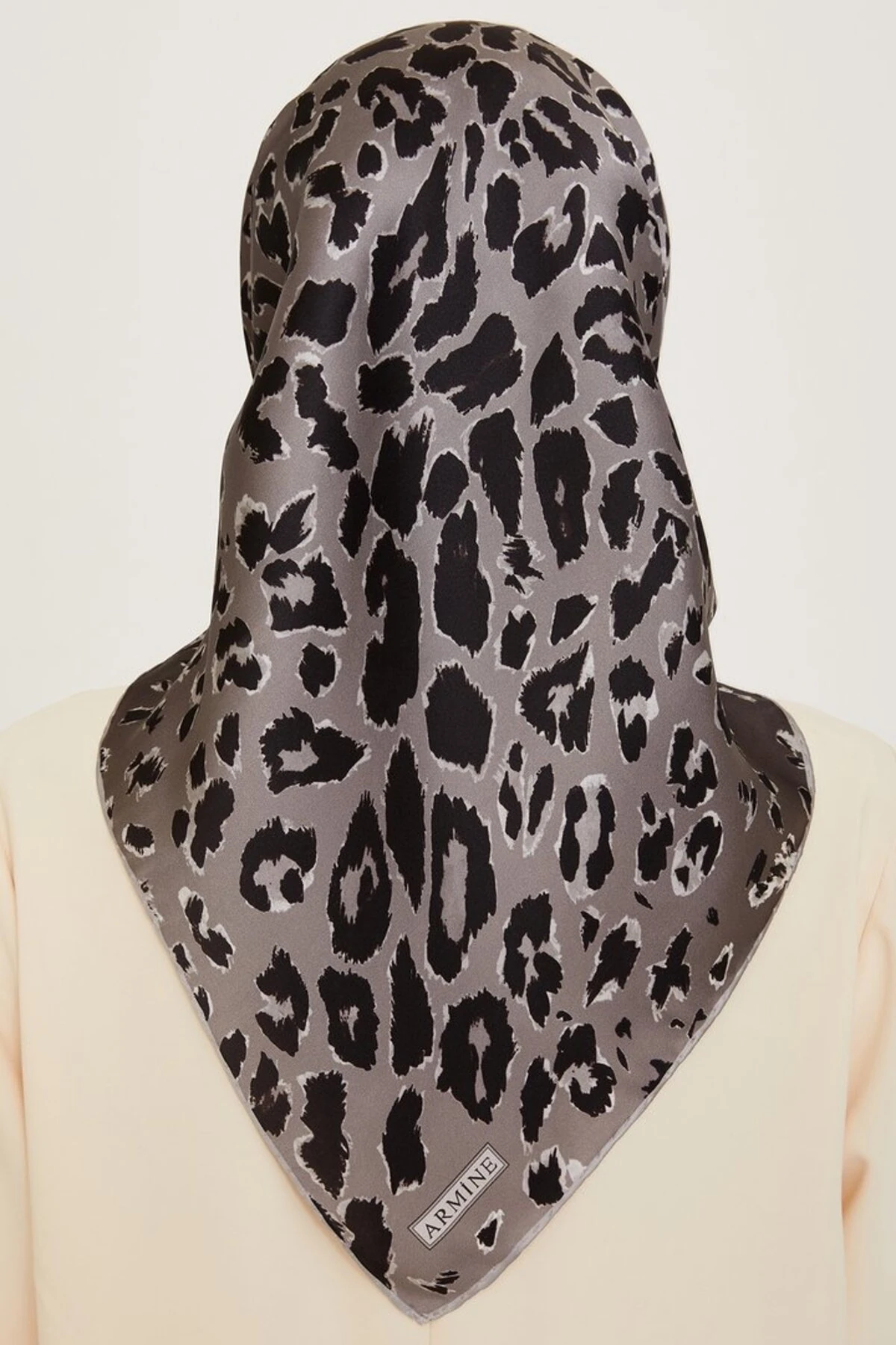 Armine Nostalji Serisi Twill İpek Eşarp 9249D-38