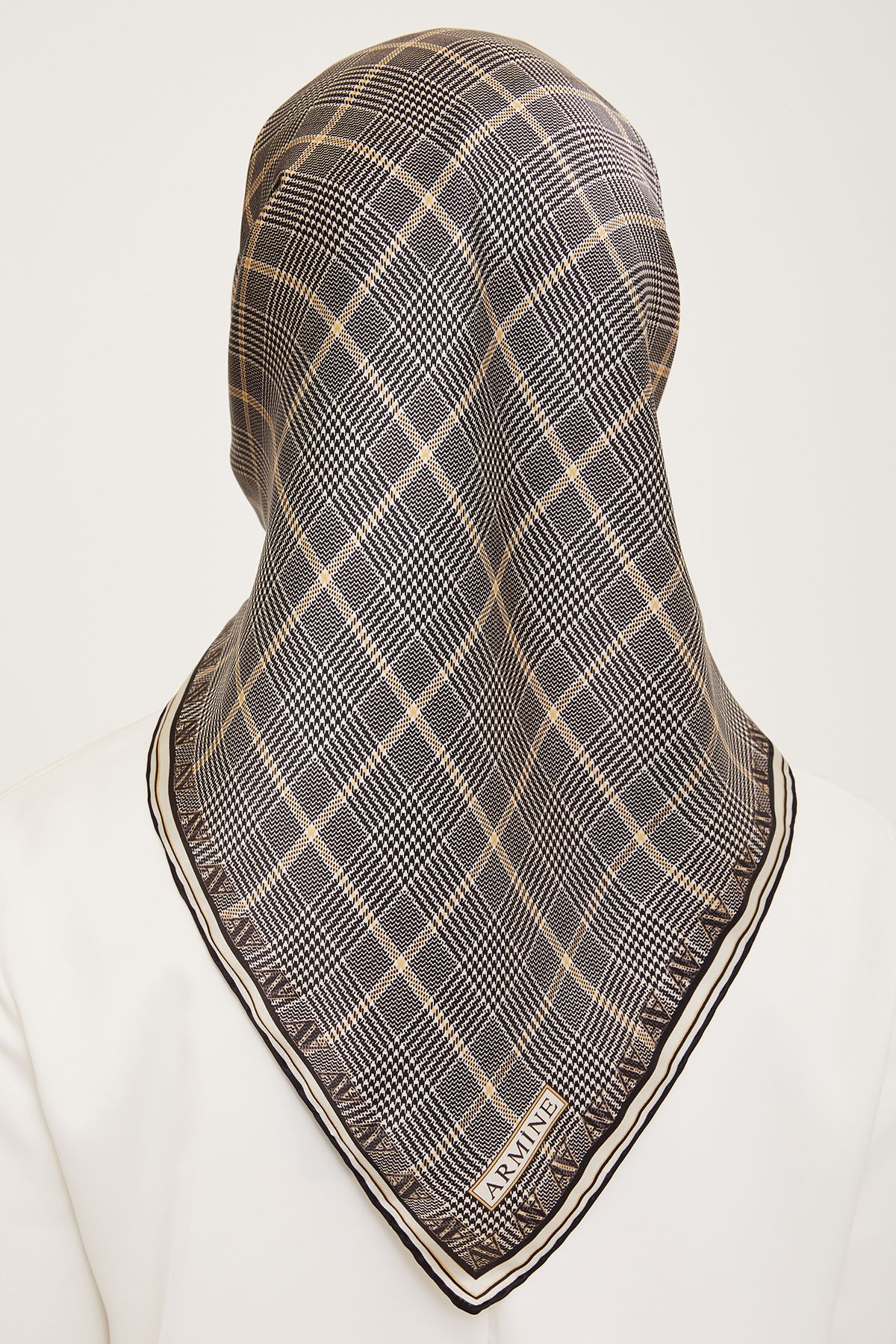 Armine Nostalji Serisi Twill İpek Eşarp 9029D-02